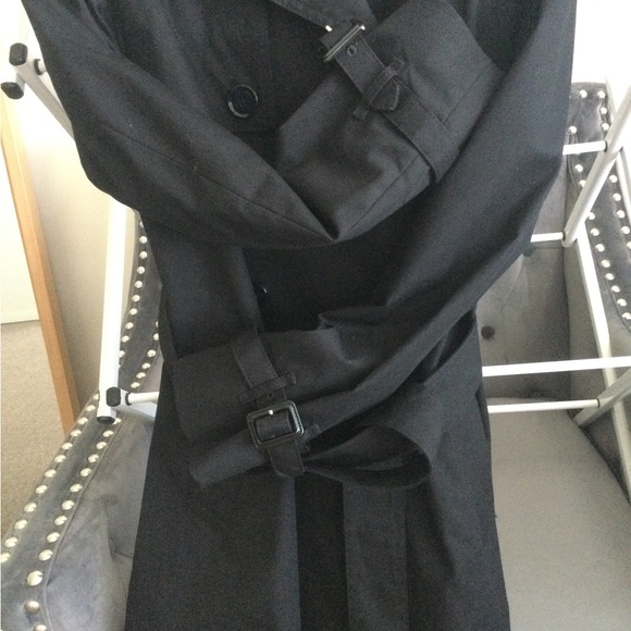 MANGO Classic Trench Coat. Color Black, size XS. NEW